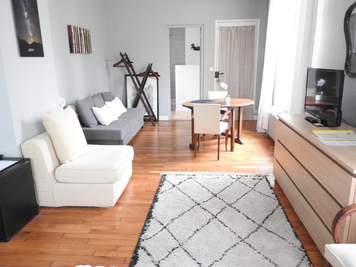 Chambre D'Hote La Bacotterie Bois-le-Roi  Екстериор снимка